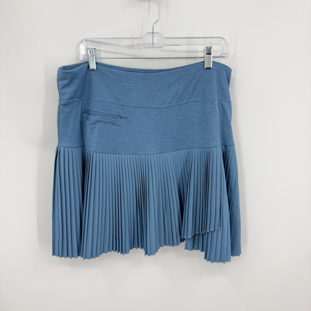 GGblue Ladies Trinity Golf Skort in blue pleated skirt sz XL